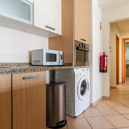 Charming&centrally Located In Sunny Apartamento