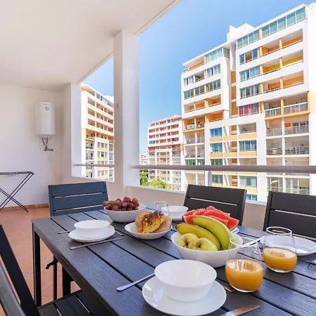 Apartment Charming And Centrally Located In Sunny By Lisbeyond Portimao